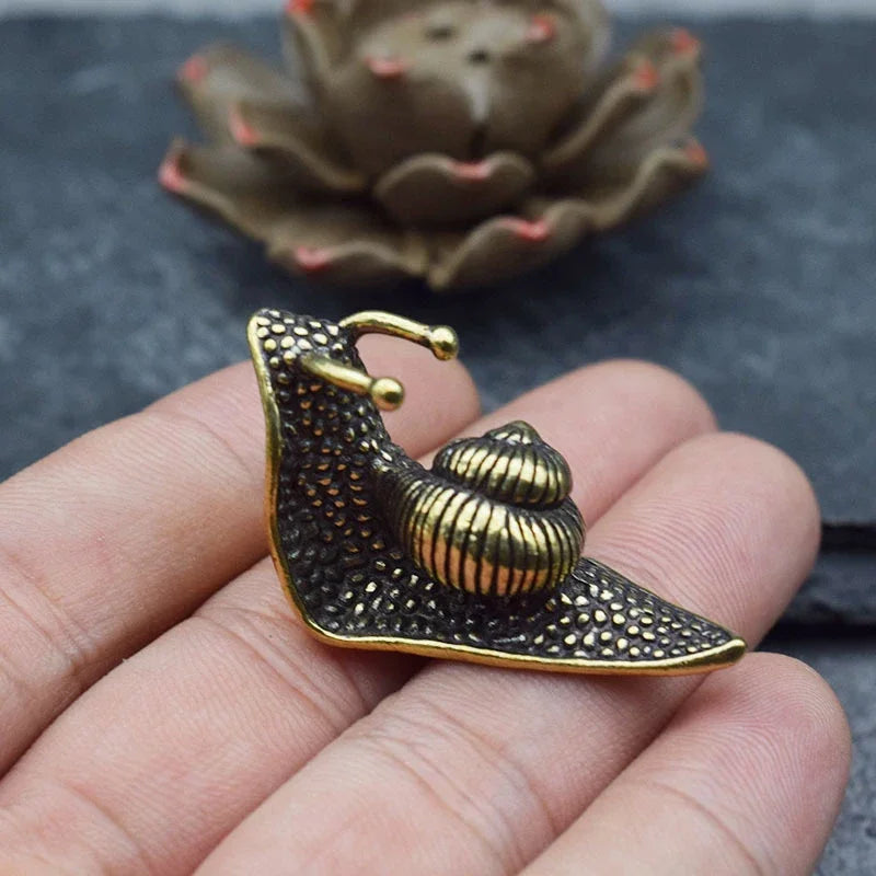 Brass Tea Snail
